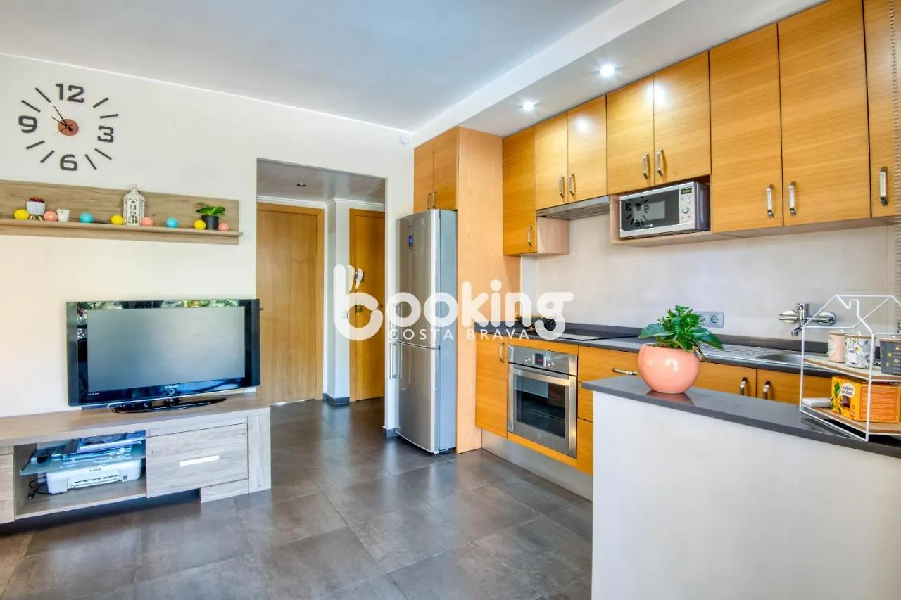 Treumal Center Apartament De 1 Habitacio Amb Totes Les Comoditats A Tocar De La Cala Del Pi Platja d'Aro 0*,  Spain